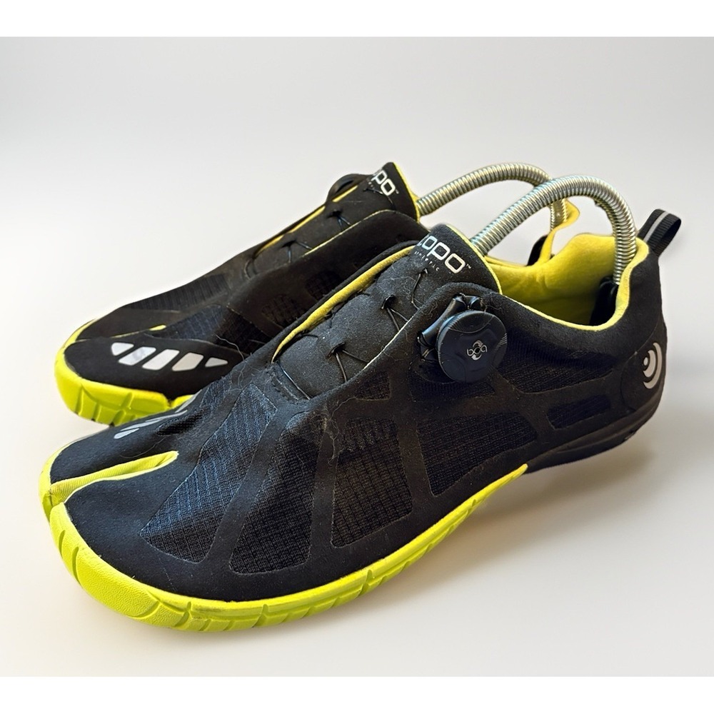 Topo Athletic M-RR Men's Black Sneaker 8.5 Hybrid Barefoot Split Toe Shoes BOA